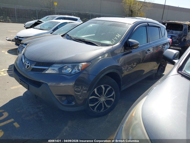 2015 Toyota Rav4 მანქანა იყიდება აუქციონზე, vin: 2T3BFREV3FW260235, აუქციონის ნომერი: 40061431