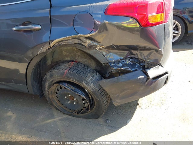 2015 Toyota Rav4 მანქანა იყიდება აუქციონზე, vin: 2T3BFREV3FW260235, აუქციონის ნომერი: 40061431