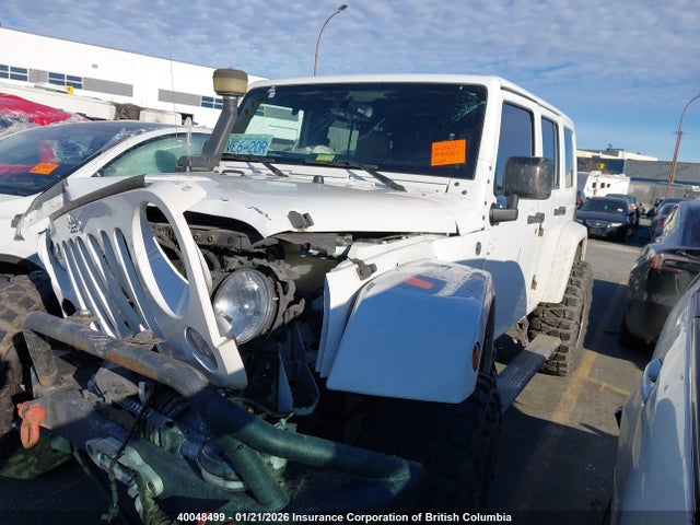 40048499 :رقم المزاد ، 1C4BJWEG4FL700187 vin ، 2015 Jeep Wrangler Unlimited Sahara مزاد بيع