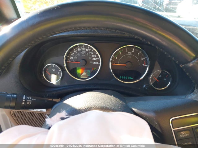 40048499 :رقم المزاد ، 1C4BJWEG4FL700187 vin ، 2015 Jeep Wrangler Unlimited Sahara مزاد بيع