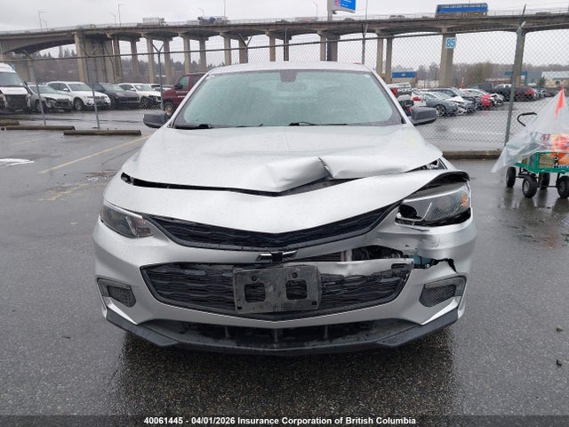 1G1ZD5ST2JF179195 Chevrolet MALIBU LT