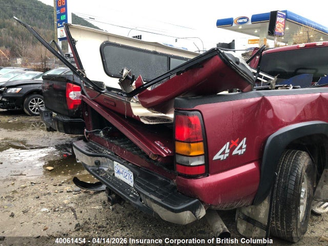 40061454 :رقم المزاد ، 1GTHK39D66E275551 vin ، 2006 Gmc New Sierra K3500 مزاد بيع