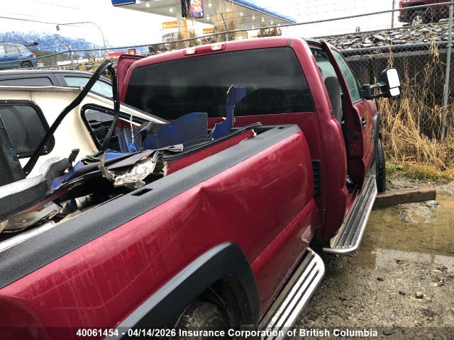 40061454 :رقم المزاد ، 1GTHK39D66E275551 vin ، 2006 Gmc New Sierra K3500 مزاد بيع
