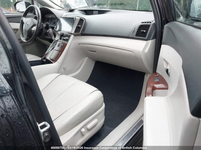40058755 :رقم المزاد ، 4T3BA3BBXAU015561 vin ، 2010 Toyota Venza مزاد بيع