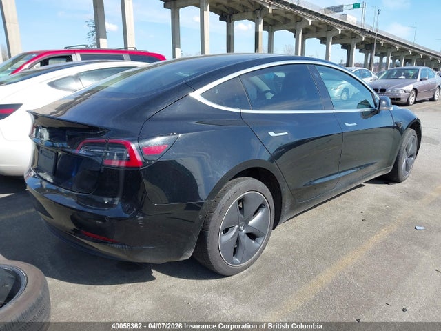 40058362 :رقم المزاد ، 5YJ3E1EA3KF395978 vin ، 2019 Tesla Model 3 مزاد بيع