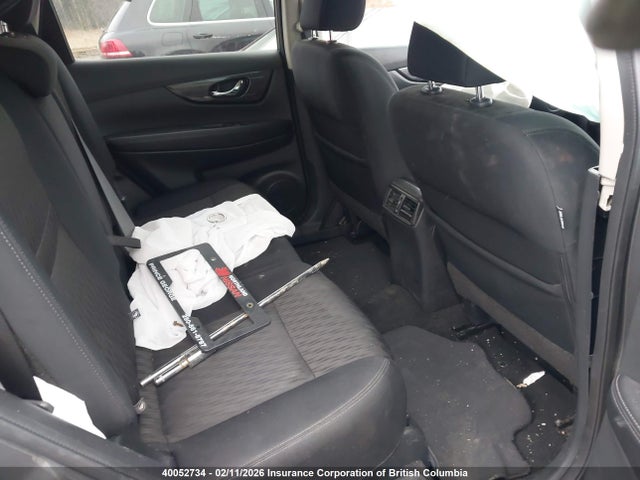 5N1AT2MV0JC725431 Nissan Rogue Sv/sl