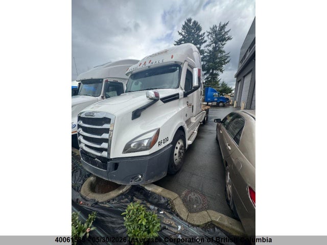 1FUJHHDR1PLNV7795 Freightliner New Cascadia 126