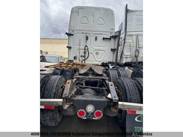 1FUJHHDR1PLNV7795 Freightliner New Cascadia 126