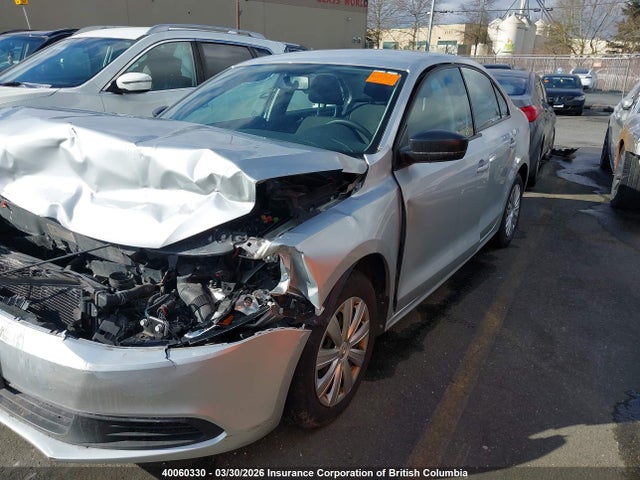 40060330 :رقم المزاد ، 3VW2K7AJ9BM385557 vin ، 2011 Volkswagen Jetta S مزاد بيع