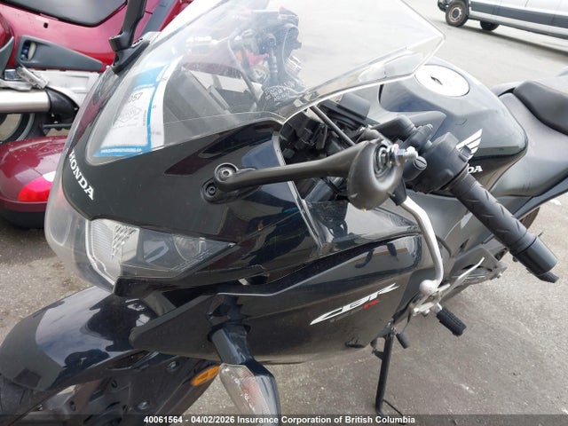 Продаж на аукціоні авто 2014 Honda Cbr125 R, vin: MLHJC5025E5200079, номер лоту: 40061564
