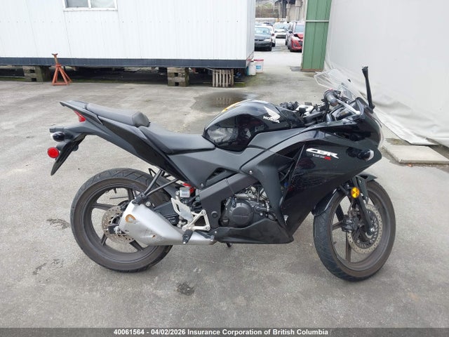 Продаж на аукціоні авто 2014 Honda Cbr125 R, vin: MLHJC5025E5200079, номер лоту: 40061564