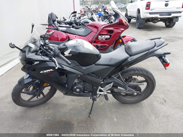Продаж на аукціоні авто 2014 Honda Cbr125 R, vin: MLHJC5025E5200079, номер лоту: 40061564