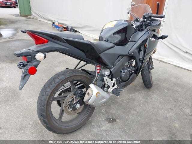 Продаж на аукціоні авто 2014 Honda Cbr125 R, vin: MLHJC5025E5200079, номер лоту: 40061564