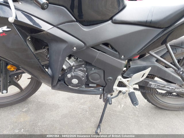 Продаж на аукціоні авто 2014 Honda Cbr125 R, vin: MLHJC5025E5200079, номер лоту: 40061564