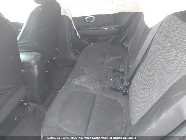40056784 :رقم المزاد ، KNDJP3A57J7556889 vin ، 2018 Kia Soul + مزاد بيع