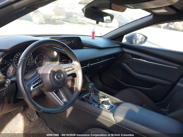 JM1BPALL0M1336781 Mazda Mazda3 Gs