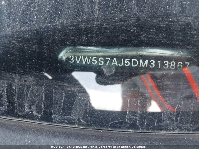 40061597 :رقم المزاد ، 3VW5S7AJ5DM313867 vin ، 2013 Volkswagen Jetta مزاد بيع