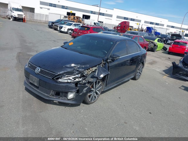 40061597 :رقم المزاد ، 3VW5S7AJ5DM313867 vin ، 2013 Volkswagen Jetta مزاد بيع