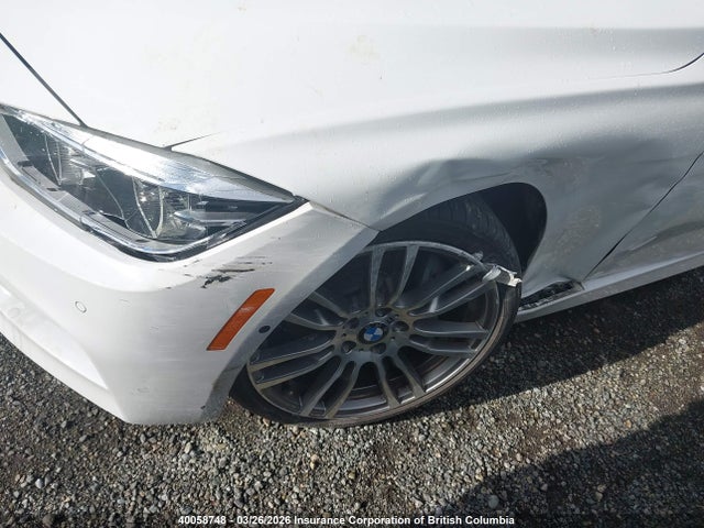 40058748 :رقم المزاد ، WBA8D9C51JA614793 vin ، 2018 Bmw 330 Xi مزاد بيع