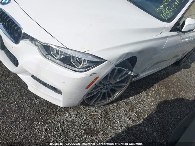 40058748 :رقم المزاد ، WBA8D9C51JA614793 vin ، 2018 Bmw 330 Xi مزاد بيع