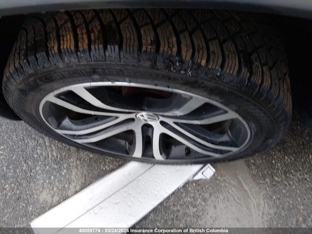 WVGLV7AX9HW506496 Volkswagen Tiguan Highline