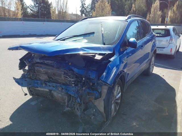 1FMCU9HD8KUB71566 Ford ESCAPE SEL
