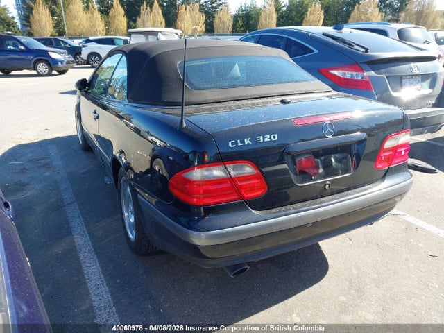 40060978 :رقم المزاد ، WDBLK65G1XT004453 vin ، 1999 Mercedes-benz Clk 320 مزاد بيع