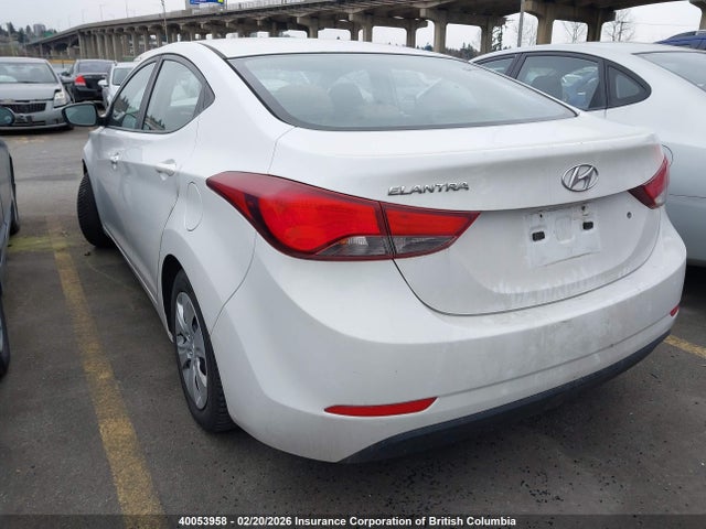 Продаж на аукціоні авто 2016 Hyundai Elantra Se/sport/limited, vin: 5NPDH4AE8GH671845, номер лоту: 40053958