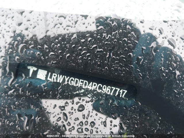 40061393 :رقم المزاد ، LRWYGDFD4PC967717 vin ، 2023 Tesla Model Y مزاد بيع