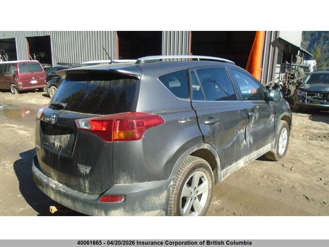 2015 Toyota Rav4 მანქანა იყიდება აუქციონზე, vin: 2T3DFREV3FW262480, აუქციონის ნომერი: 40061665