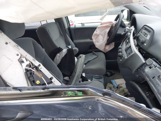 40060453 :رقم المزاد ، 5FNRL38295B507879 vin ، 2005 Honda Odyssey Lx مزاد بيع
