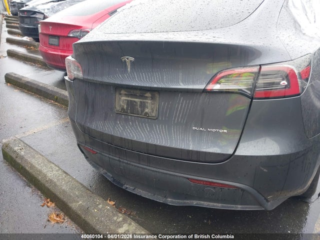 2023 Tesla Model Y მანქანა იყიდება აუქციონზე, vin: 7SAYGDEE4PF781789, აუქციონის ნომერი: 40060104