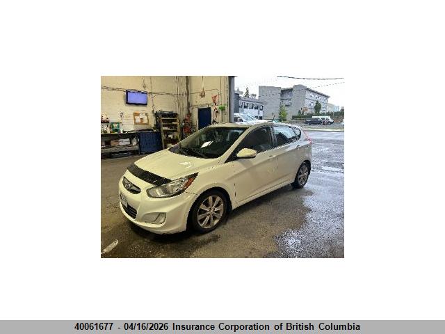 KMHCU5AE9EU171351 Hyundai Accent Gls/se