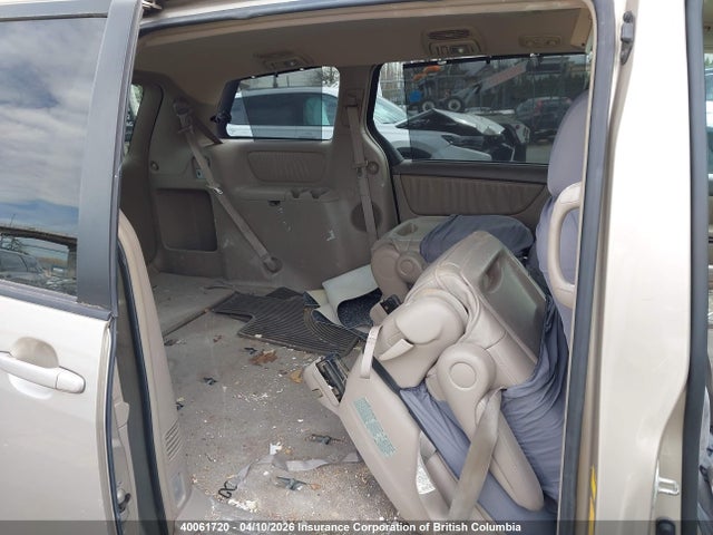 40061720 :رقم المزاد ، 5TDZA23C64S155080 vin ، 2004 Toyota Sienna Ce/le مزاد بيع