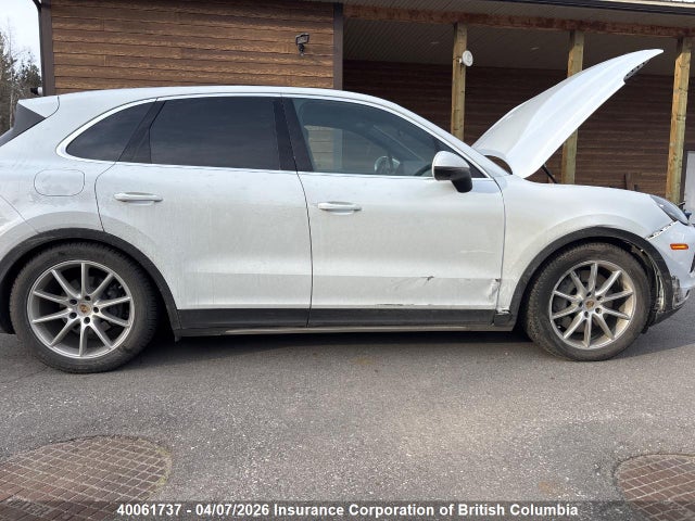 Porsche CAYENNE S 2019 WP1AB2AY0KDA64418 Image 16