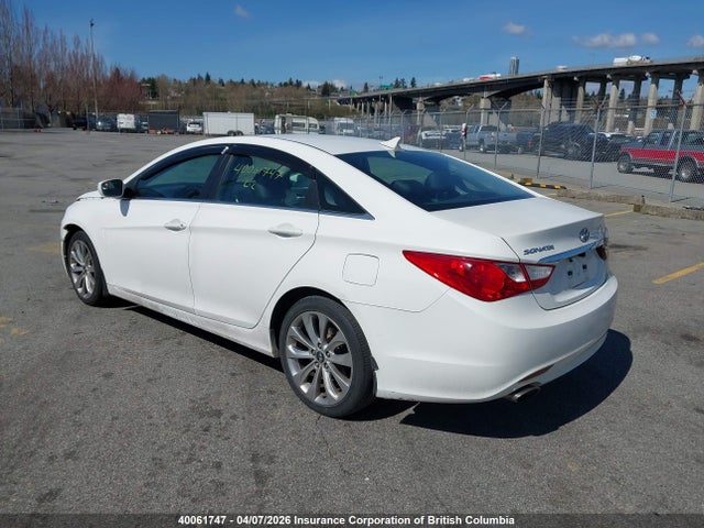 Auction sale of the 2013 Hyundai Sonata Se/limited, vin: 5NPEC4ACXDH747045, lot number: 40061747