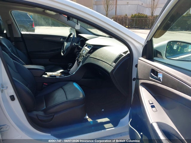 Auction sale of the 2013 Hyundai Sonata Se/limited, vin: 5NPEC4ACXDH747045, lot number: 40061747