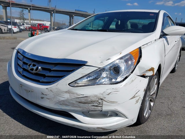 Auction sale of the 2013 Hyundai Sonata Se/limited, vin: 5NPEC4ACXDH747045, lot number: 40061747