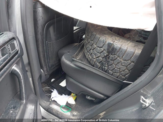40061215 :رقم المزاد ، WVGHF7BP5HD000547 vin ، 2017 Volkswagen Touareg Execline W/ R-line مزاد بيع