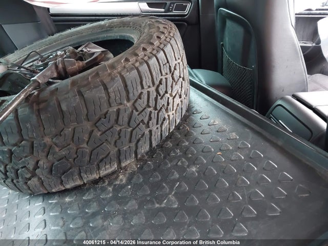 40061215 :رقم المزاد ، WVGHF7BP5HD000547 vin ، 2017 Volkswagen Touareg Execline W/ R-line مزاد بيع