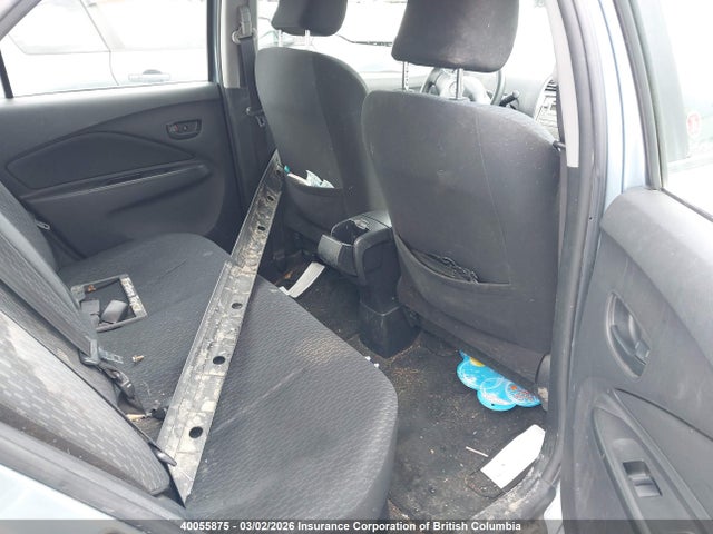 2010 Toyota Yaris მანქანა იყიდება აუქციონზე, vin: JTDBT9K34A1369757, აუქციონის ნომერი: 40055875