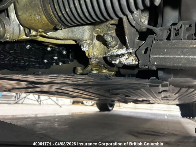 W1KMJ4HB6RF020555 Mercedes-Benz Cle 300 4matic