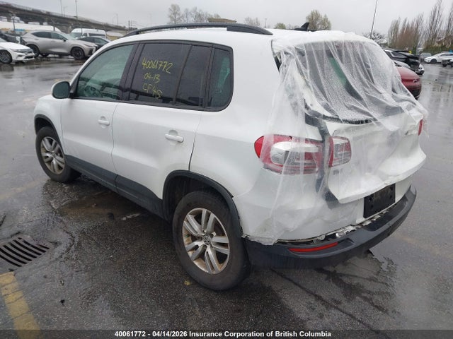 WVGKV7AX0GW547478 Volkswagen Tiguan Trendline