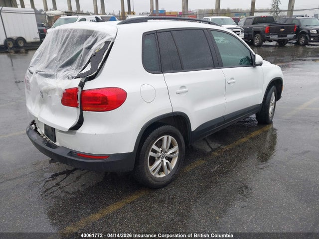 WVGKV7AX0GW547478 Volkswagen Tiguan Trendline