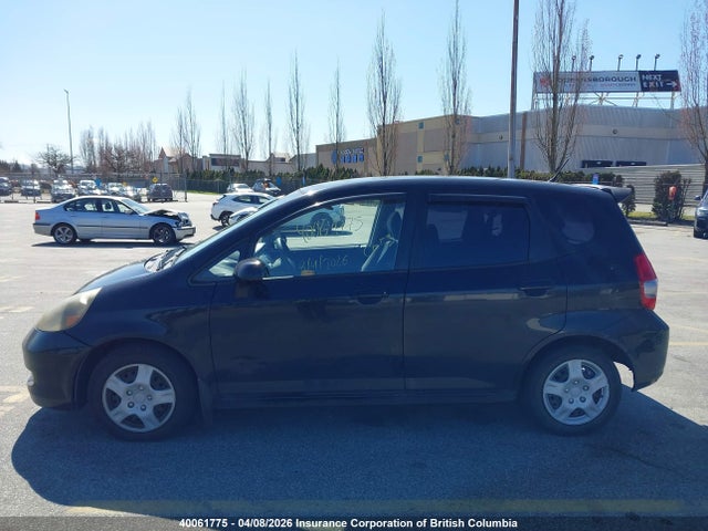2007 Honda Fit მანქანა იყიდება აუქციონზე, vin: JHMGD384X7S807750, აუქციონის ნომერი: 40061775