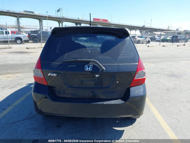 2007 Honda Fit მანქანა იყიდება აუქციონზე, vin: JHMGD384X7S807750, აუქციონის ნომერი: 40061775