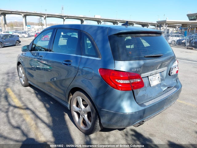 40061802 :رقم المزاد ، WDDMH4EB5EJ282333 vin ، 2014 Mercedes-benz B250 مزاد بيع