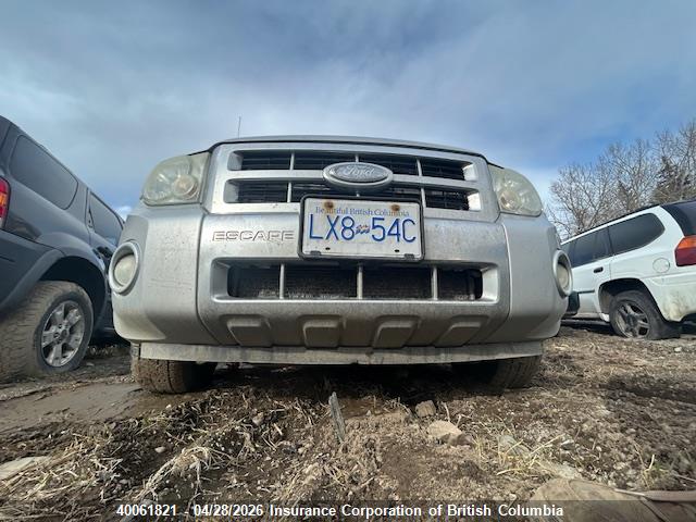 40061821 :رقم المزاد ، 1FMCU94118KE08303 vin ، 2008 Ford Escape Limited مزاد بيع