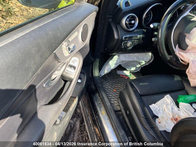WDDWJ4KBXJF611140 Mercedes-Benz C 300 4mati