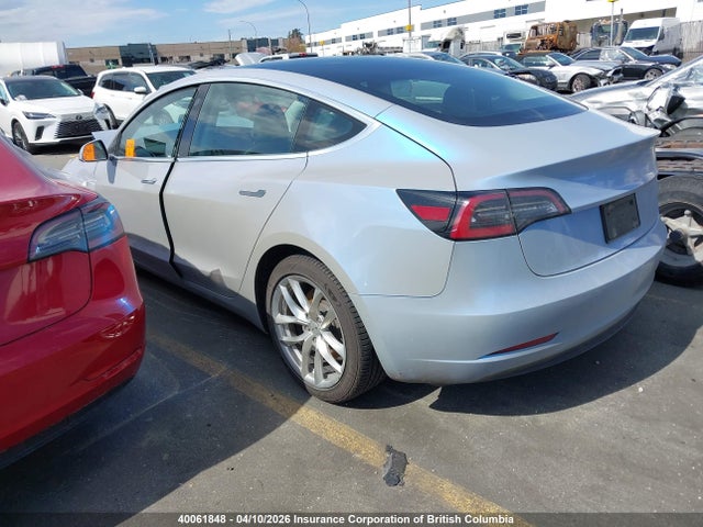 Продаж на аукціоні авто 2020 Tesla Model 3 Standard Range Plus, vin: 5YJ3E1EA6LF798435, номер лоту: 40061848